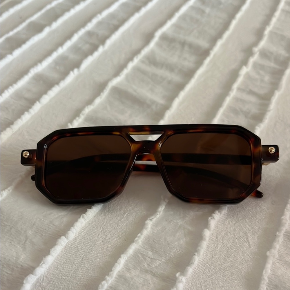 Tortoise Shell Sunglasses